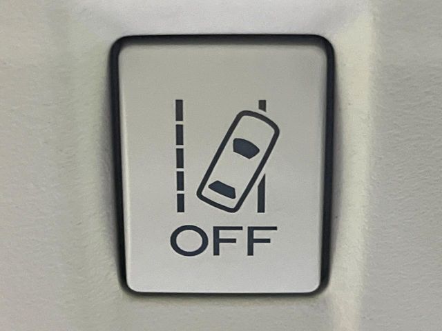 SUBARU XV HYBRID 2014 Image 31