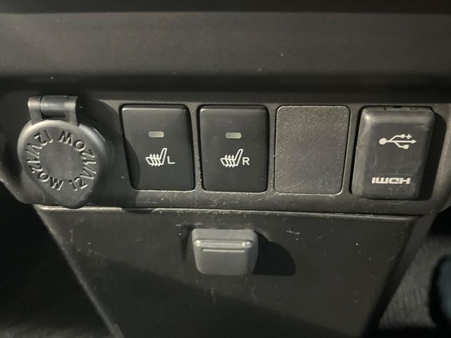 TOYOTA ROOMY 2018 Image 31
