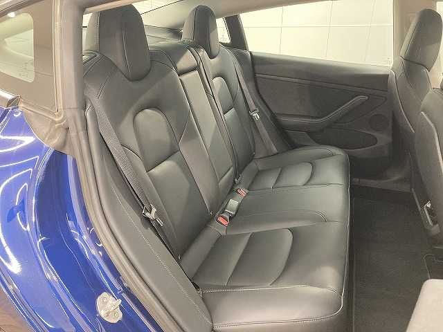 TESLA MODEL 3 2021 Image 31