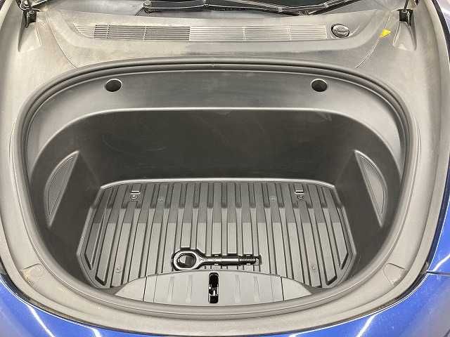 TESLA MODEL 3 2021 Image 31