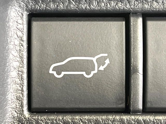 TOYOTA HARRIER HYBRID 2021 Image 31