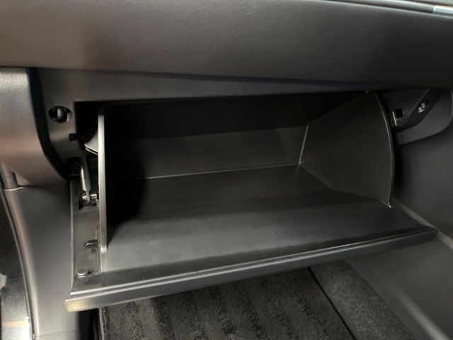 TOYOTA HARRIER HYBRID 2023 Image 31