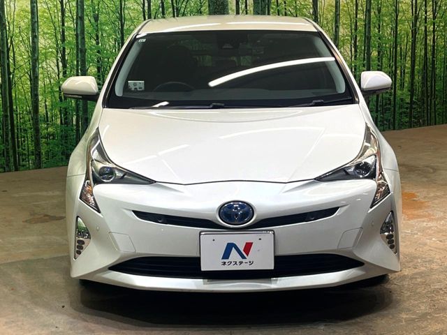TOYOTA PRIUS 2017 Image 31