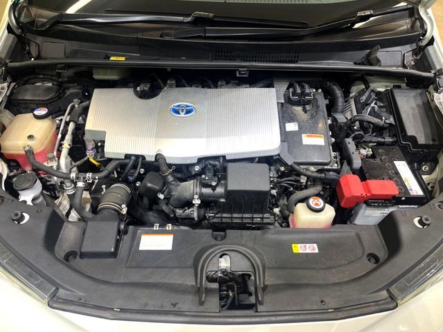 TOYOTA PRIUS 2017 Image 31