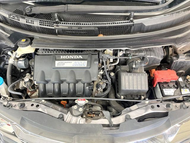 HONDA FREED HYBRID 2015 Image 31