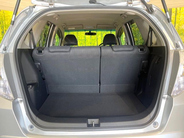 HONDA FIT HYBRID 2011 Image 31