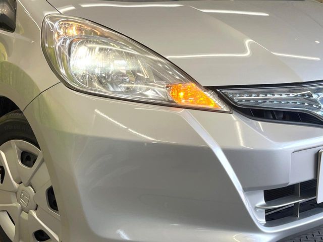 HONDA FIT HYBRID 2011 Image 31