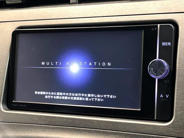 TOYOTA PRIUS 2013 Image 31