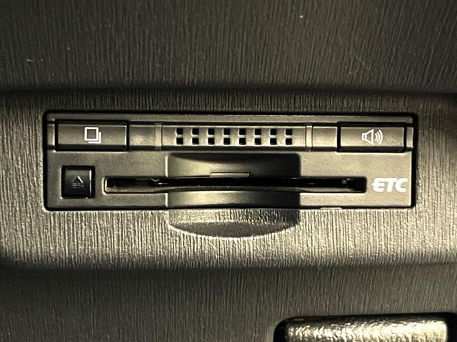 TOYOTA PRIUS 2013 Image 31