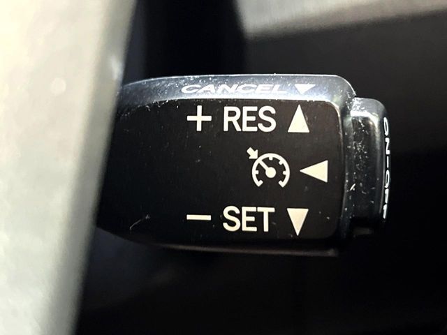 TOYOTA PRIUS 2013 Image 31