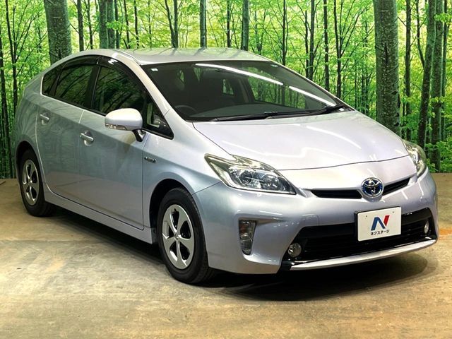 TOYOTA PRIUS 2013 Image 31