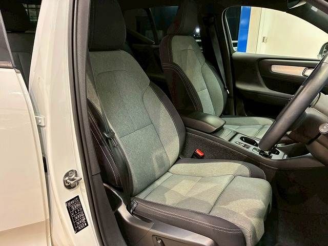 VOLVO XC40 2022 Image 31