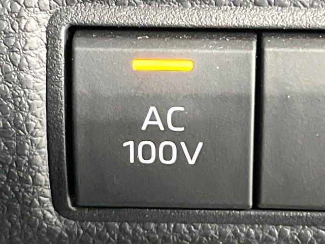 TOYOTA COROLLA TOURING HYBR 2023 Image 31