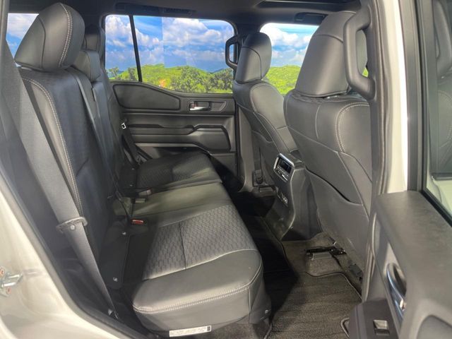 TOYOTA LANDCRUISER 250 2024 Image 31