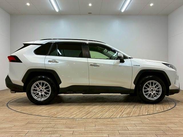 TOYOTA RAV4 HYBRID 4WD 2019 Image 31