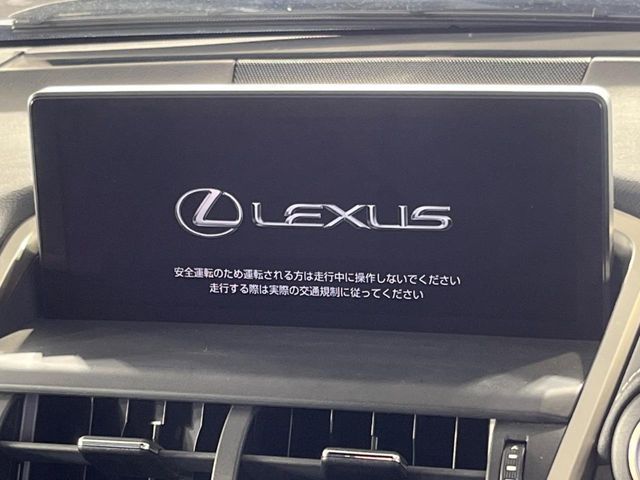 TOYOTA LEXUS NX300H 2019 Image 31