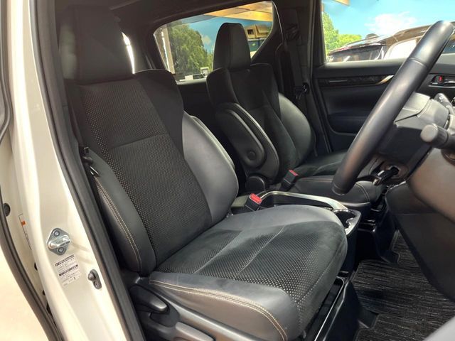 TOYOTA ALPHARD 2021 Image 31