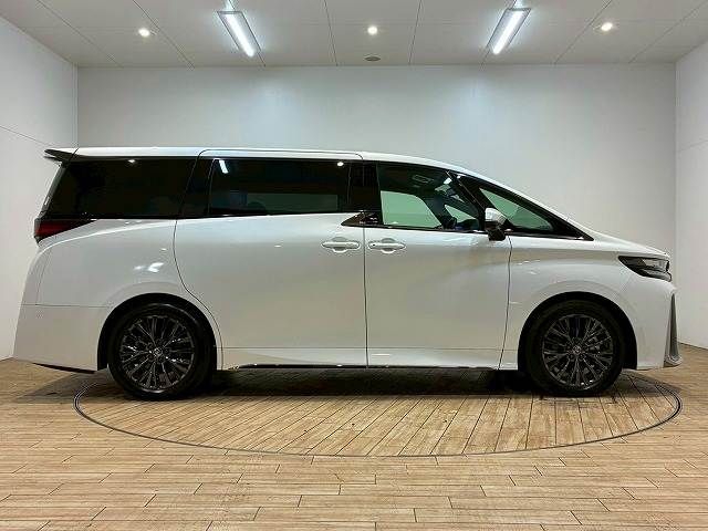 TOYOTA VELLFIRE  HYBRID 2023 Image 31