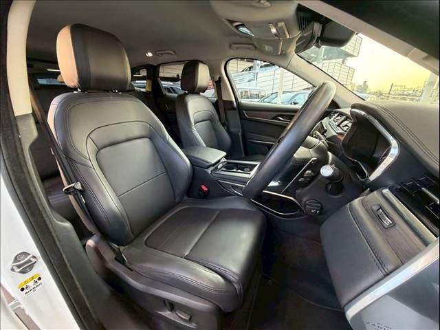 JAGUAR F-PACE 2022 Image 31