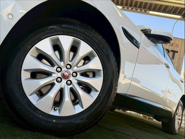 JAGUAR F-PACE 2022 Image 31