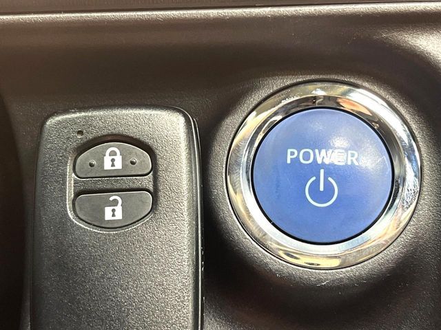 TOYOTA AQUA 2015 Image 31