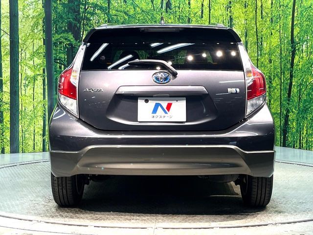 TOYOTA AQUA 2015 Image 31