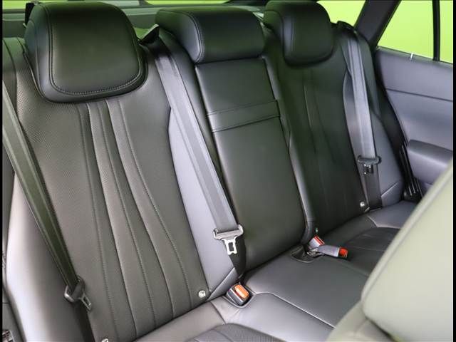 TOYOTA CROWN SEDAN HYBRID 2021 Image 31