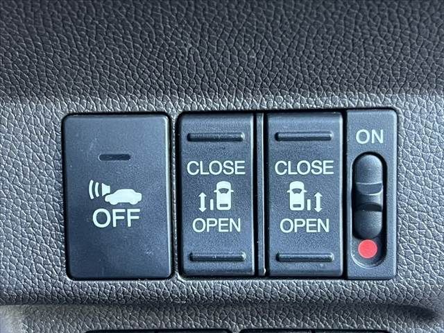 HONDA FREED HYBRID 2018 Image 31