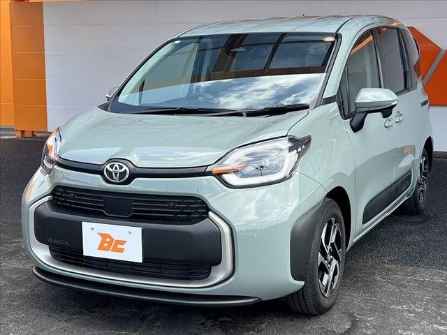 TOYOTA SIENTA HYBRID 2024 Image 31