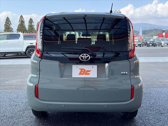 TOYOTA SIENTA HYBRID 2024 Image 31