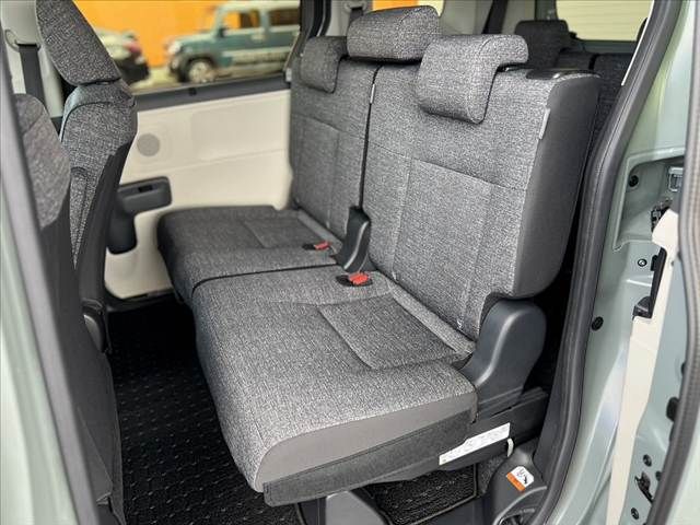 TOYOTA SIENTA HYBRID 2024 Image 31