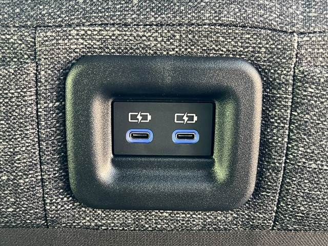 TOYOTA SIENTA HYBRID 2024 Image 31