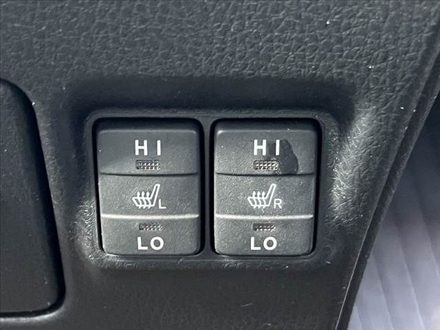 TOYOTA ESQUIRE HYBRID 2017 Image 31