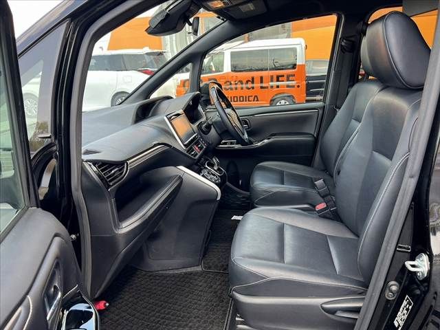 TOYOTA ESQUIRE HYBRID 2017 Image 31