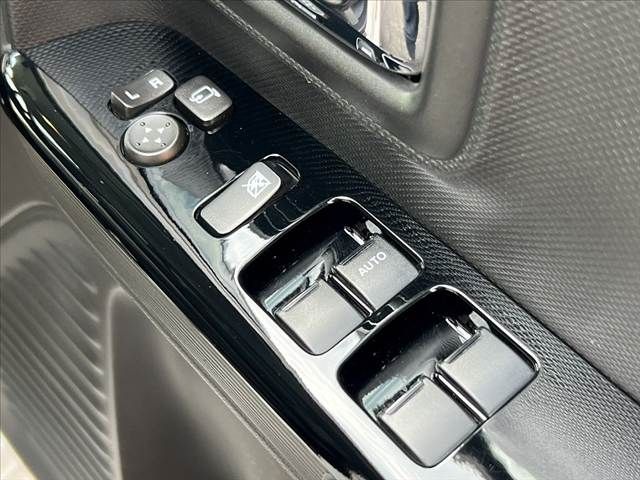 SUZUKI SPACIA CUSTOM 2019 Image 31