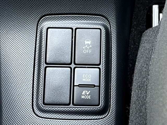 TOYOTA AQUA 2020 Image 31