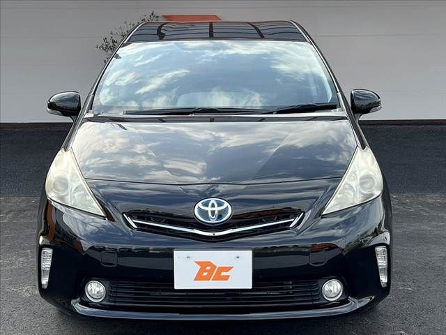 TOYOTA PRIUS ALPHA 2013 Image 31