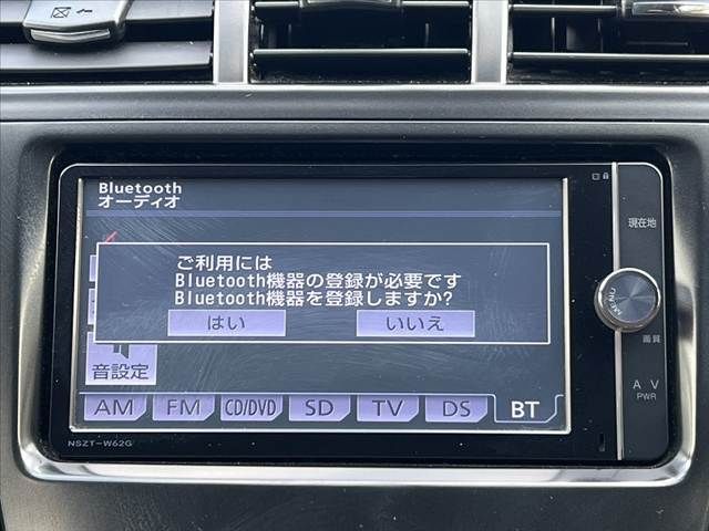 TOYOTA PRIUS ALPHA 2013 Image 31