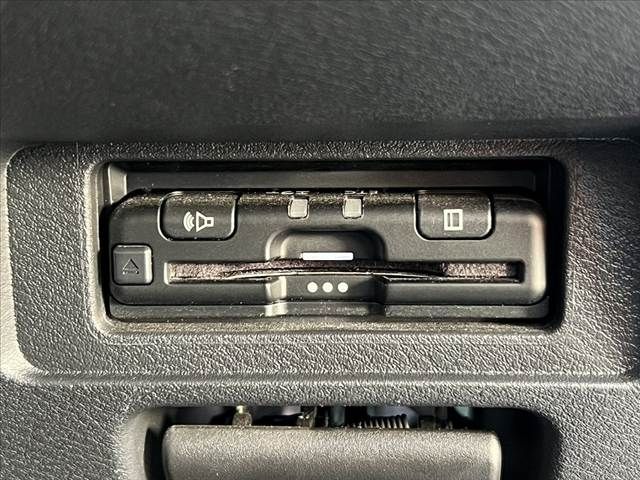 NISSAN AURA 2023 Image 31