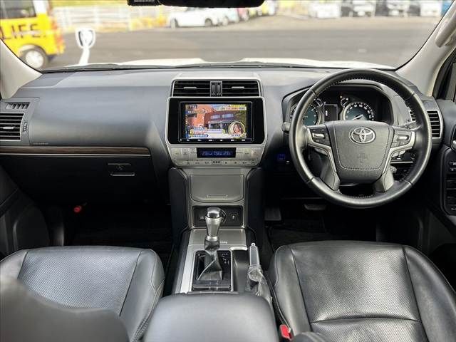 TOYOTA LANDCRUISER PRADO 2020 Image 31