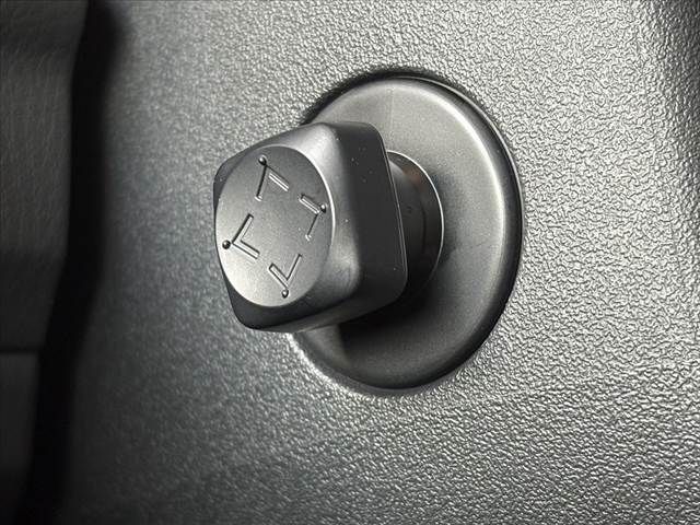 NISSAN FUGA HYBRID 2013 Image 31