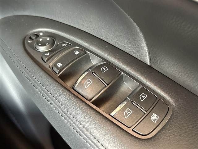 NISSAN FUGA HYBRID 2013 Image 31