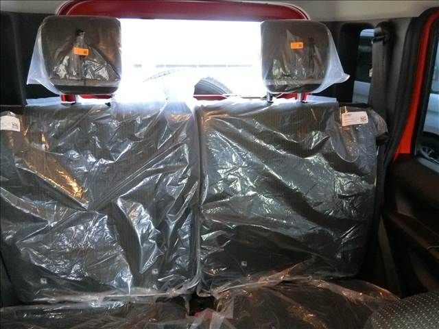 SUZUKI JIMNY NOMADE 2025 Image 31