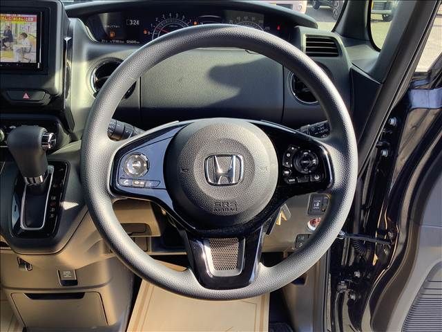 HONDA N BOX CUSTOM 2022 Image 31