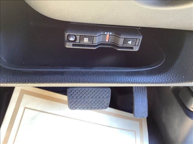 HONDA N BOX CUSTOM 2022 Image 31