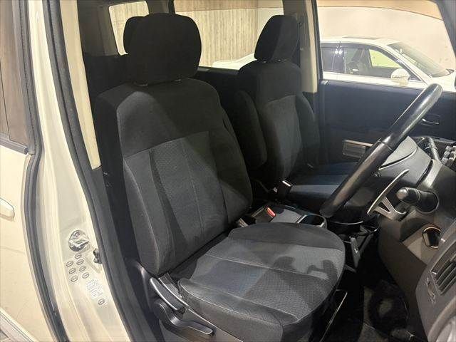 MITSUBISHI DELICA D:5 4WD 2013 Image 31