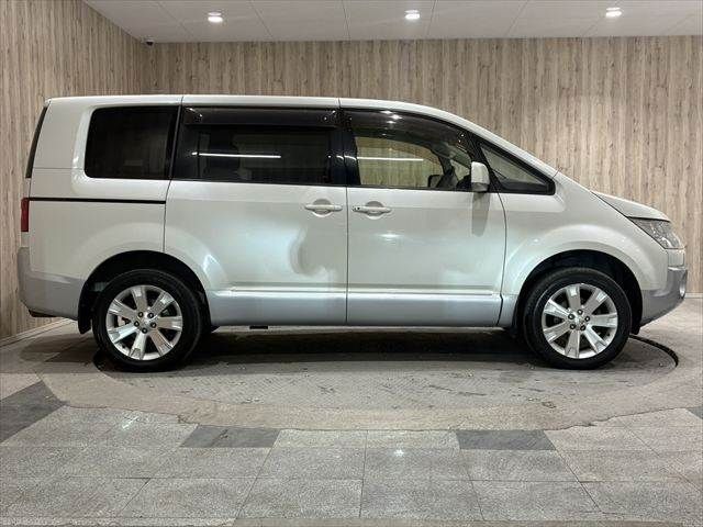 MITSUBISHI DELICA D:5 4WD 2013 Image 31