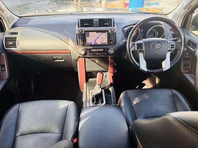TOYOTA LANDCRUISER PRADO 2013 Image 31