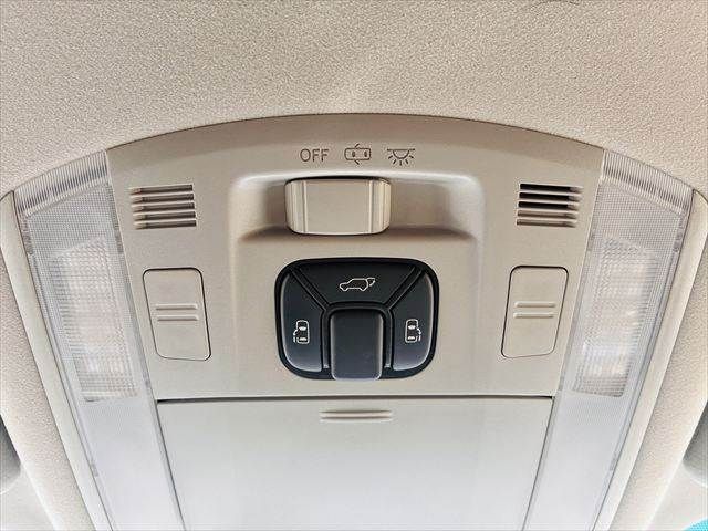 TOYOTA ALPHARD 2011 Image 31