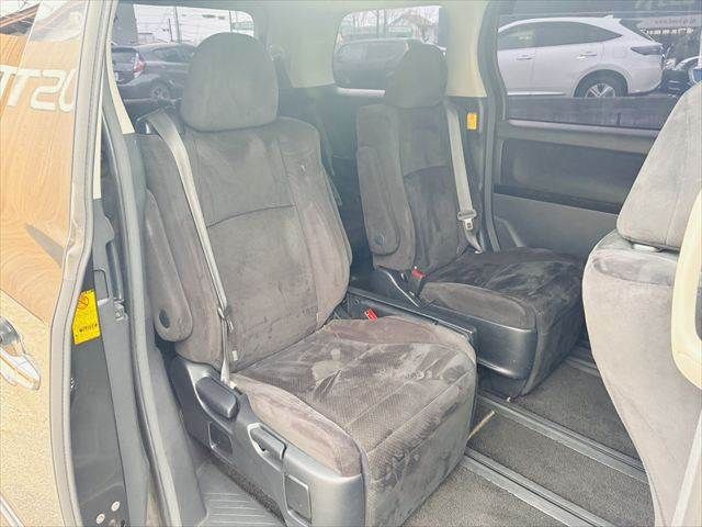 TOYOTA ALPHARD 2011 Image 31